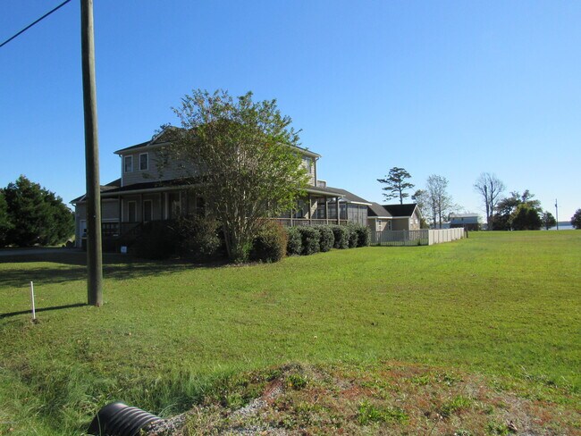 Building Photo - 1288 Mt Pleasant Rd