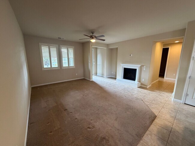 Foto del edificio - 3 Bedroom Home in Sparks Gated Community!