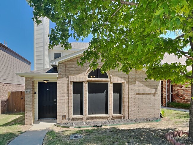 Foto del edificio - 513 Valley View Dr