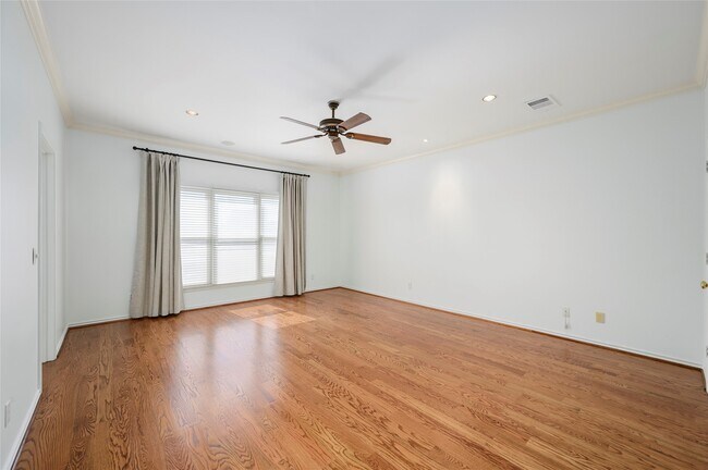 Foto del edificio - 4106 N Blvd Park