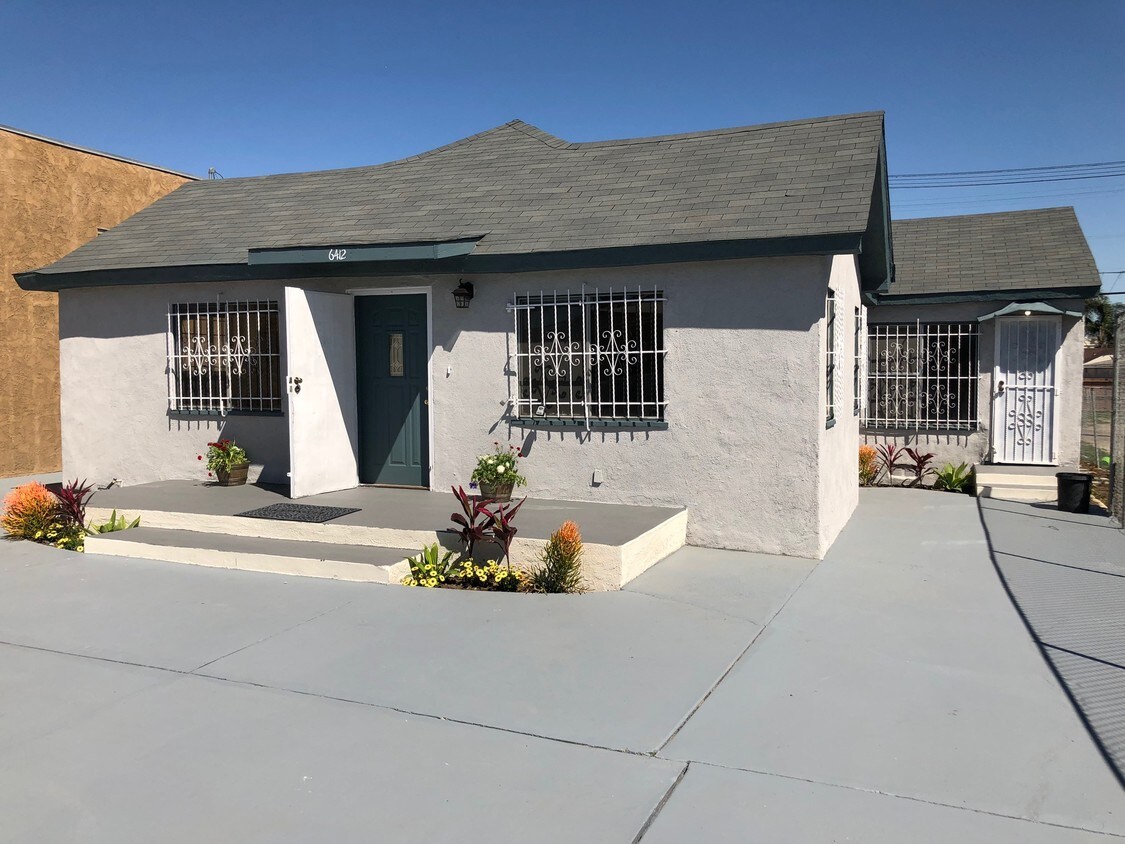 6412 Crenshaw Blvd, Los Angeles, CA 90043 House Rental in Los Angeles