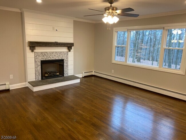 Building Photo - 23 Maines Ln