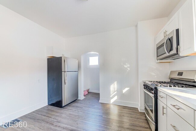 Foto del edificio - 2 br, 1 bath House - 716 Industry St Allen...