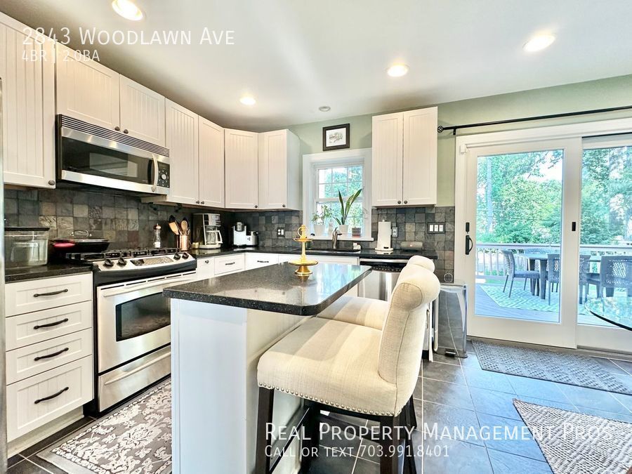 Primary Photo - Bright & Beautiful Brick Home- Walk to Dow...