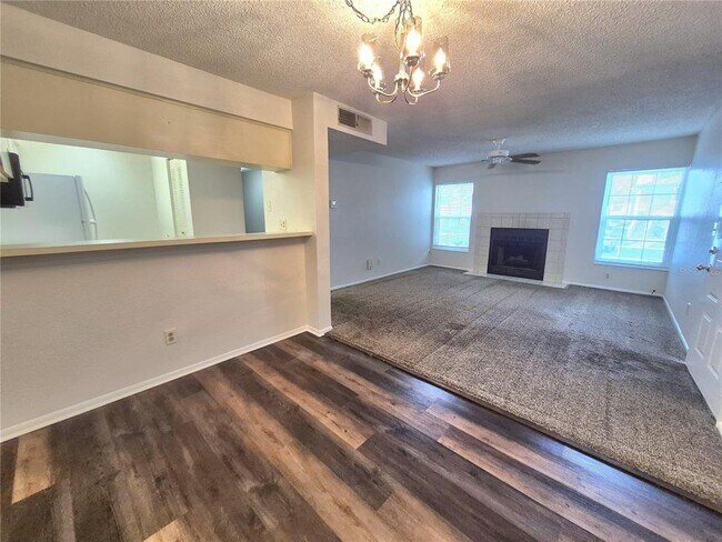 Foto del edificio - 3025 Bonaventure Cir