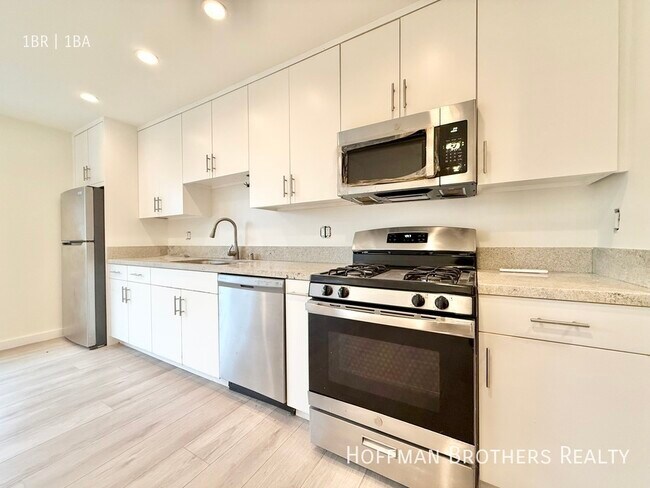 Foto del edificio - 3245 Drew St