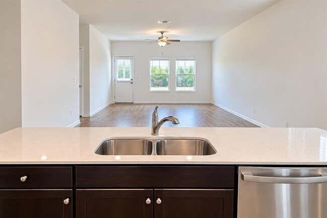 Building Photo - 7316 Tonka Ln