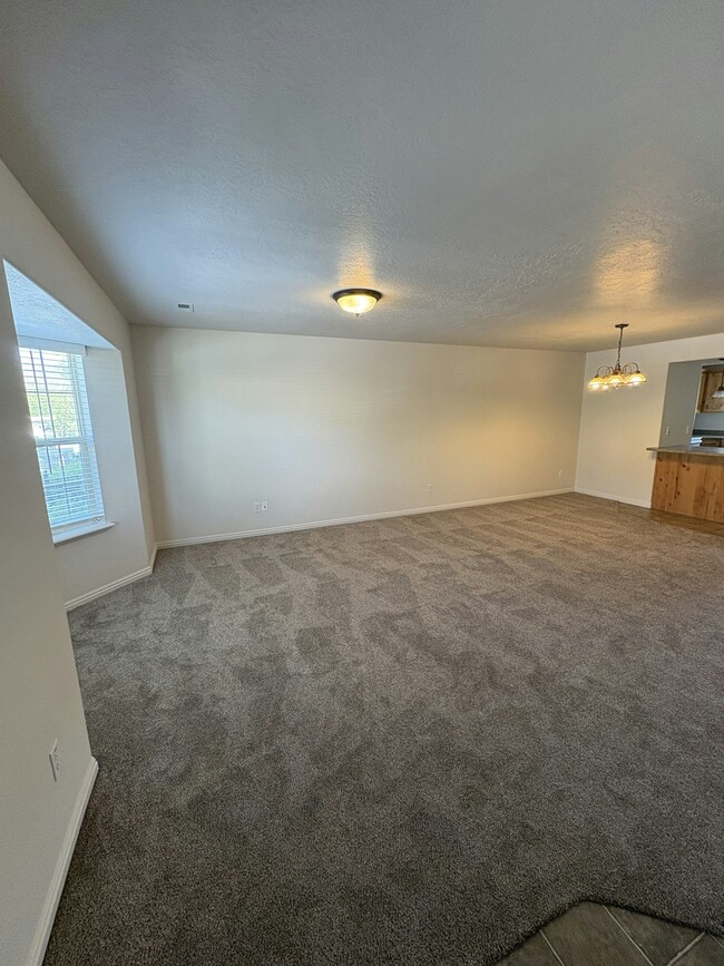 Building Photo - 1807 W 1000 S