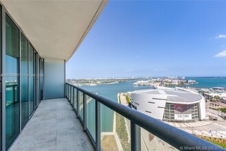 Building Photo - 888 Biscayne Blvd