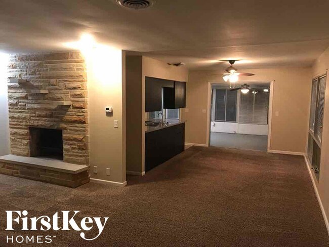 7557 E 71st St Indianapolis In 46256 House For Rent In Indianapolis In Apartments Com