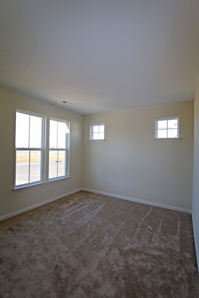 Foto del edificio - WESCOTT DRIVE, 8405
