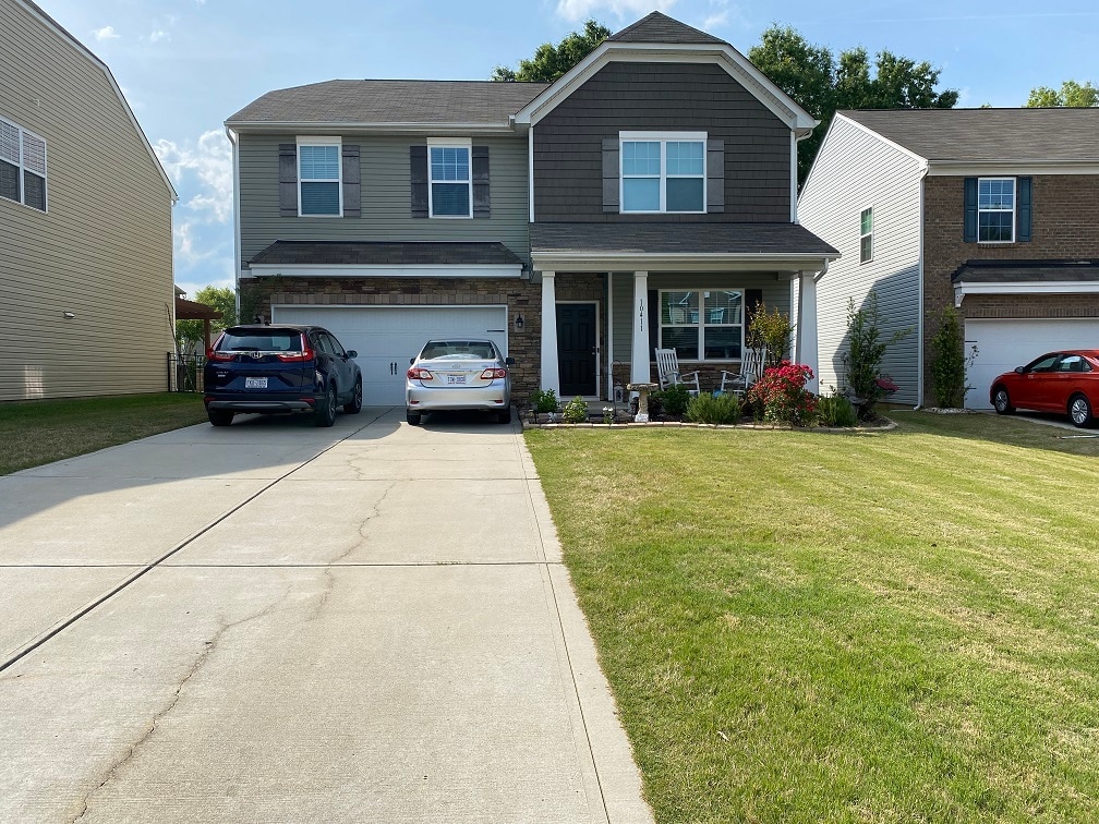 Primary Photo - 10411 Porters Pond Ln NW