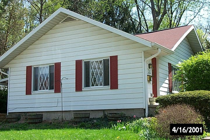 Building Photo - 1502 E University St
