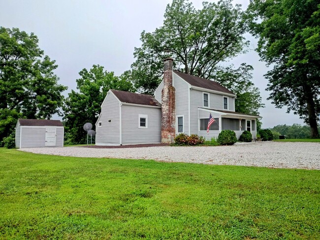 Building Photo - Providence Forge 2 bedroom farmhouse