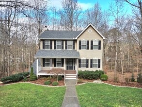 Building Photo - 12469 Daisywood Dr