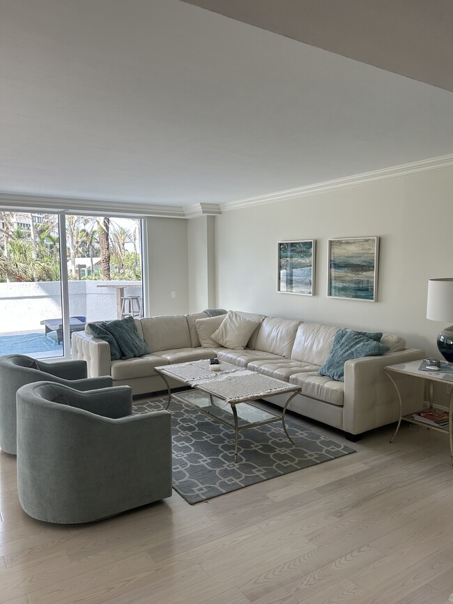 Foto del edificio - 4401 Gulf Shore Blvd N