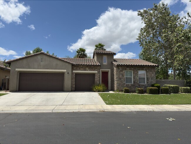 Foto del edificio - 5313 Pelican Hill Dr