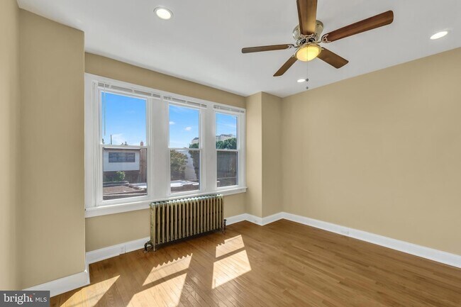 Foto del edificio - 3358 Livingston St