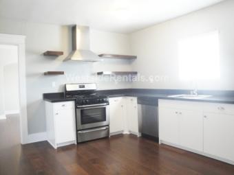 Primary Photo - 827 N Coronado St