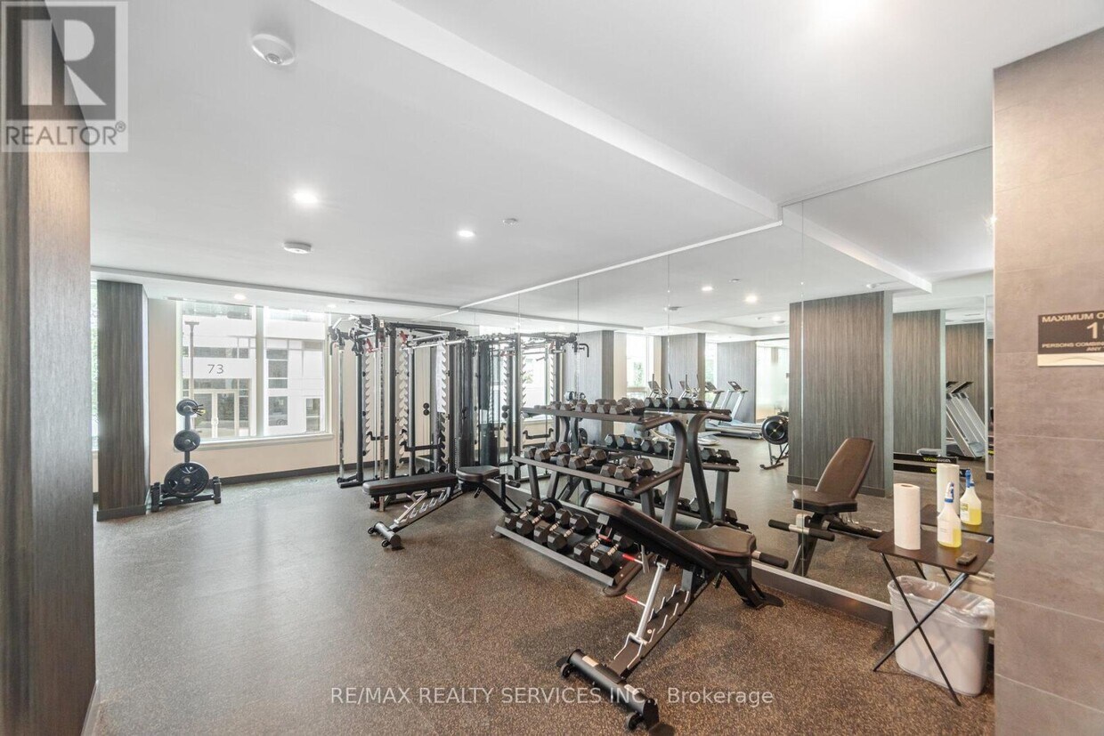 Photo du bâtiment - 93 Arthur St S