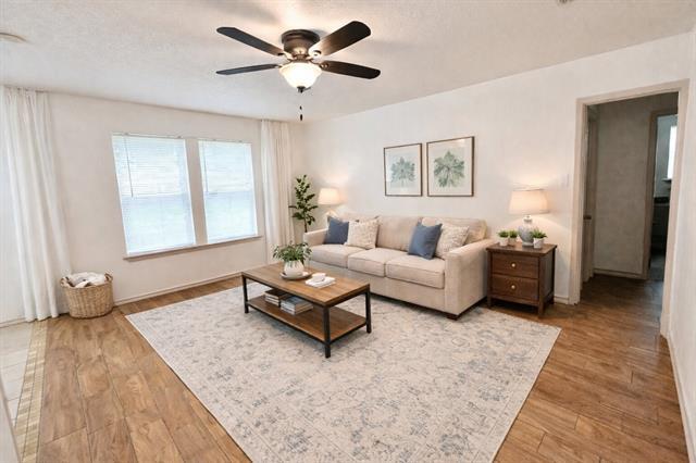 Foto del edificio - 1105 Springdale Rd