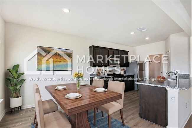 Building Photo - 10909 Gray Mare Dr