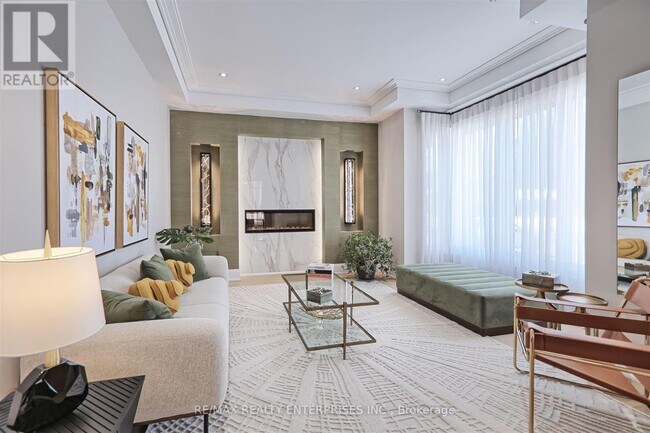 Building Photo - 500 Warren Rd