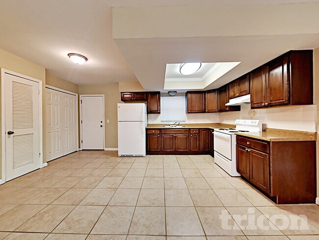 Foto del edificio - 1218 Windsor Cir