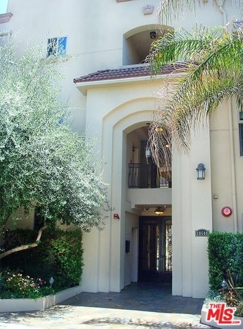 Building Photo - 10640 Woodbridge St