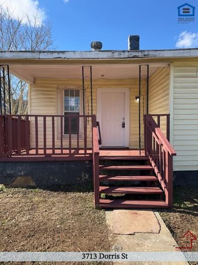 Foto del edificio - 3713 Dorris St