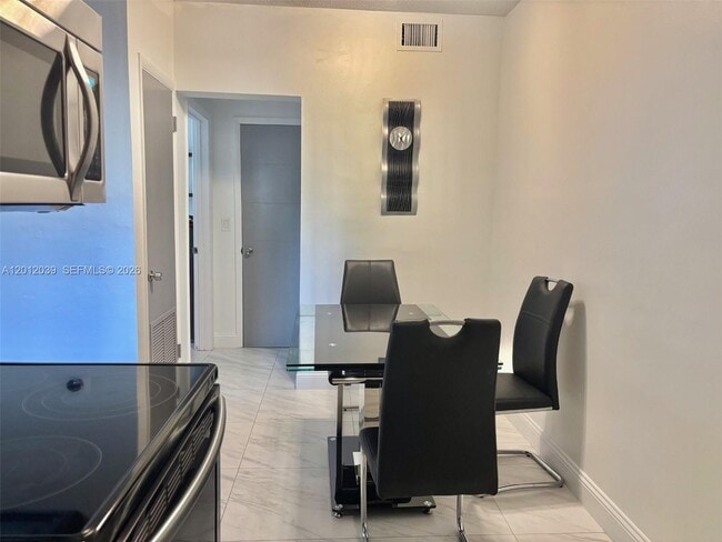 Foto del edificio - 2200 S Ocean Dr