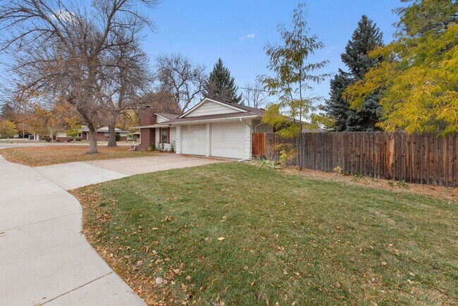 Foto del edificio - 3 Bedroom 2 Bath Ranch in Mid Town Fort Collins