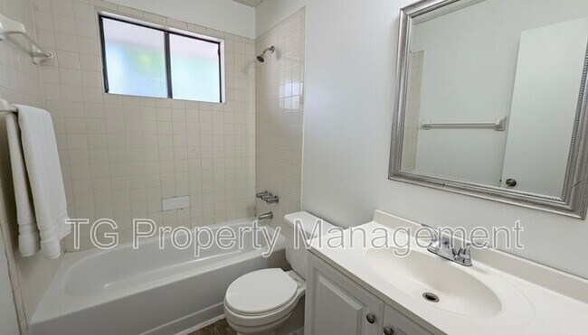 Foto del edificio - 5144 Westchase Ct