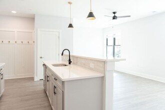 Interior Photo - SoHo at Fanwood Station