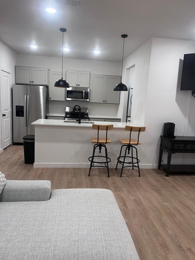 Building Photo - 5805 Virginia Ave