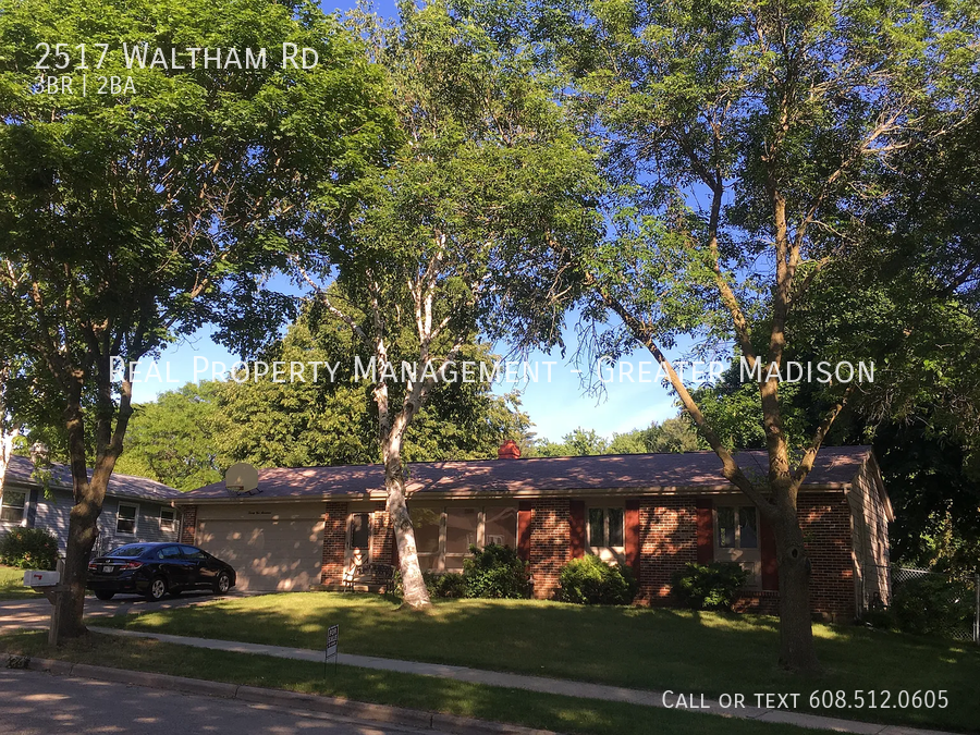 Foto principal - Great rental house with large yard on Madi...