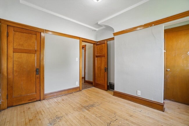 Building Photo - 2607 N 49th St