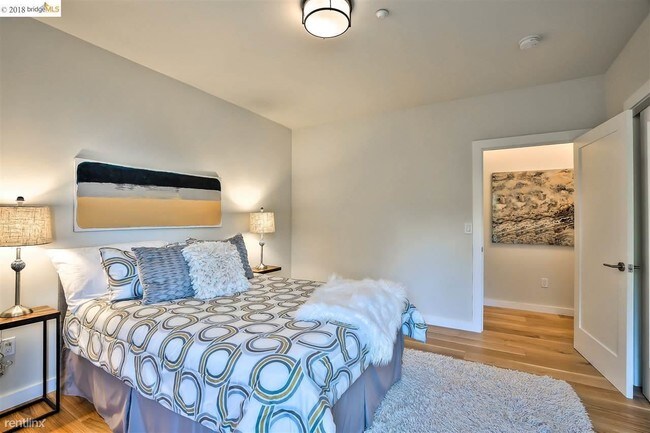 Foto del edificio - 4 br, 2.5 bath House - 114 Evergreen Lane
