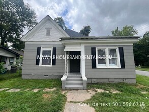 Building Photo - 1238 W 11th St
