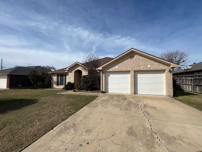 Foto del edificio - Large 4 Bedroom Home in Skipcha Mountain!