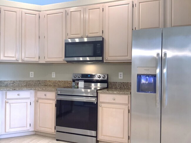 Foto del edificio - 3626 Springville Dr