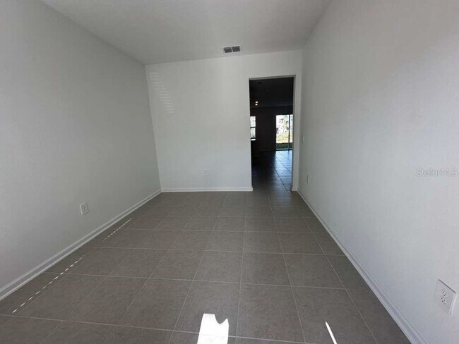 Foto del edificio - 2729 Skyline Lp