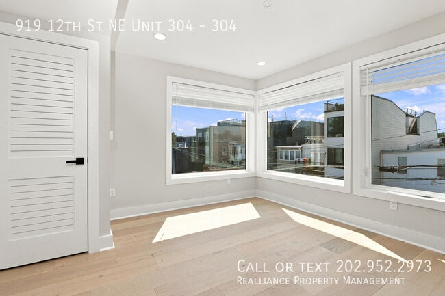 Photo - 919 12th St NE Unit 304-304 Apartment