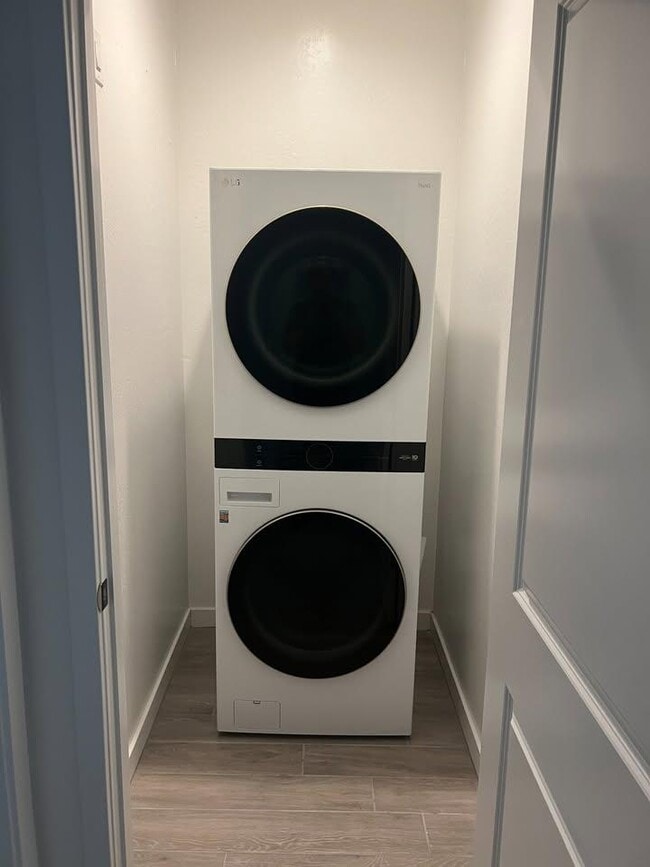 Building Photo - 1779 S Pecos Dr