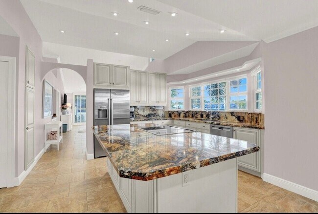Foto del edificio - 622 Ocean Dunes Cir