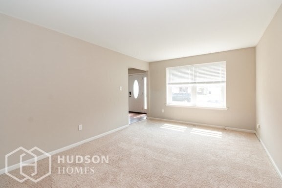 Building Photo - 35 Sleepy Hollow Ln