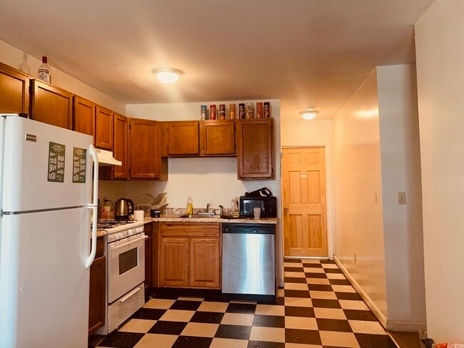 Foto del edificio - 96 Hammond St