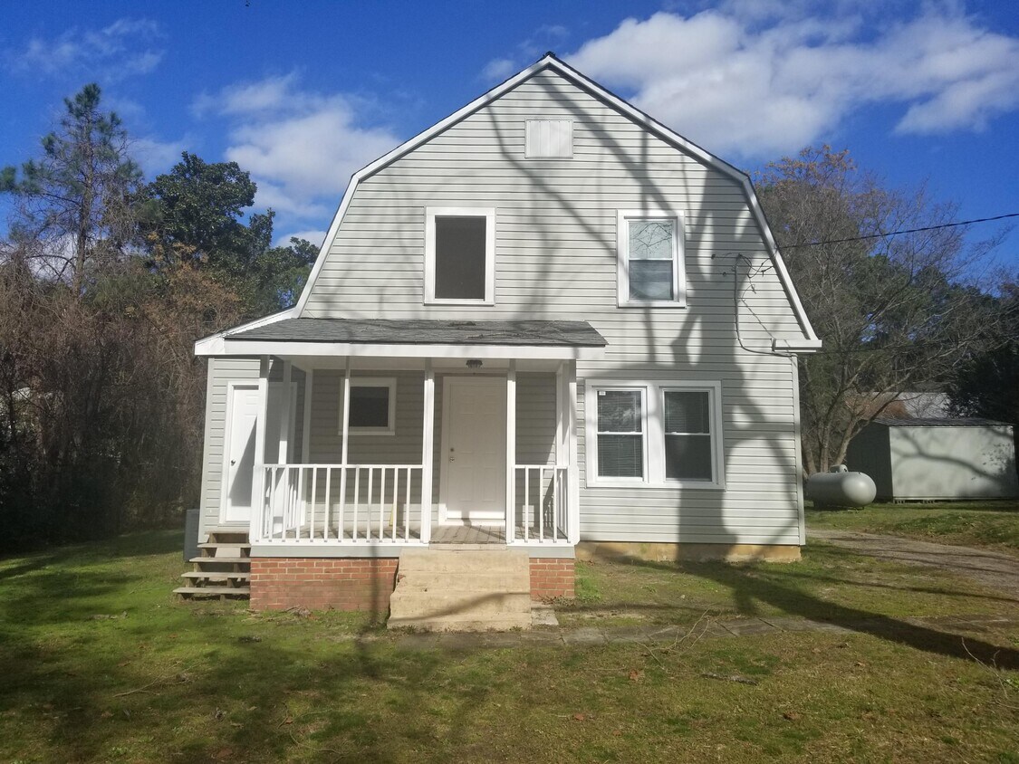 Primary Photo - 118 N Vermont Ave