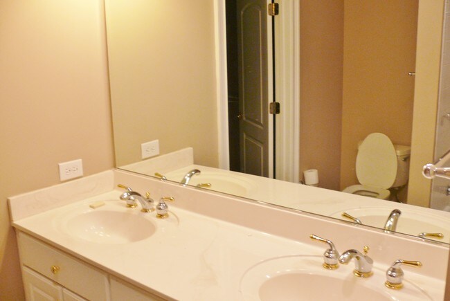 Bathroom Sinks Charlotte Nc 400 n church st charlotte, nc 28202 rentals - charlotte, nc Bathroom Sinks Charlotte Nc 400 n church st charlotte, nc 28202 rentals - charlotte, nc