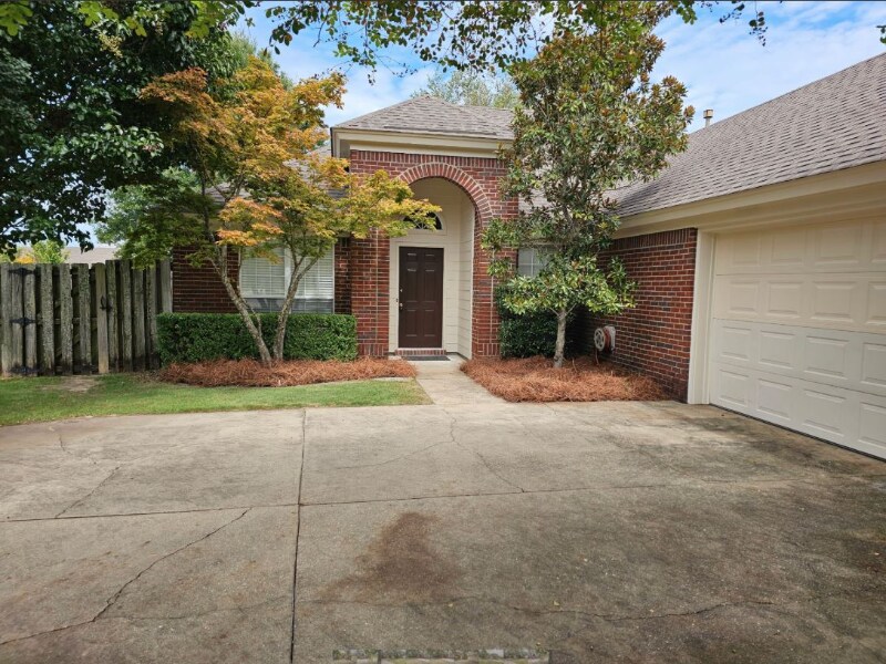 Foto principal - 9467 Greythorne Way